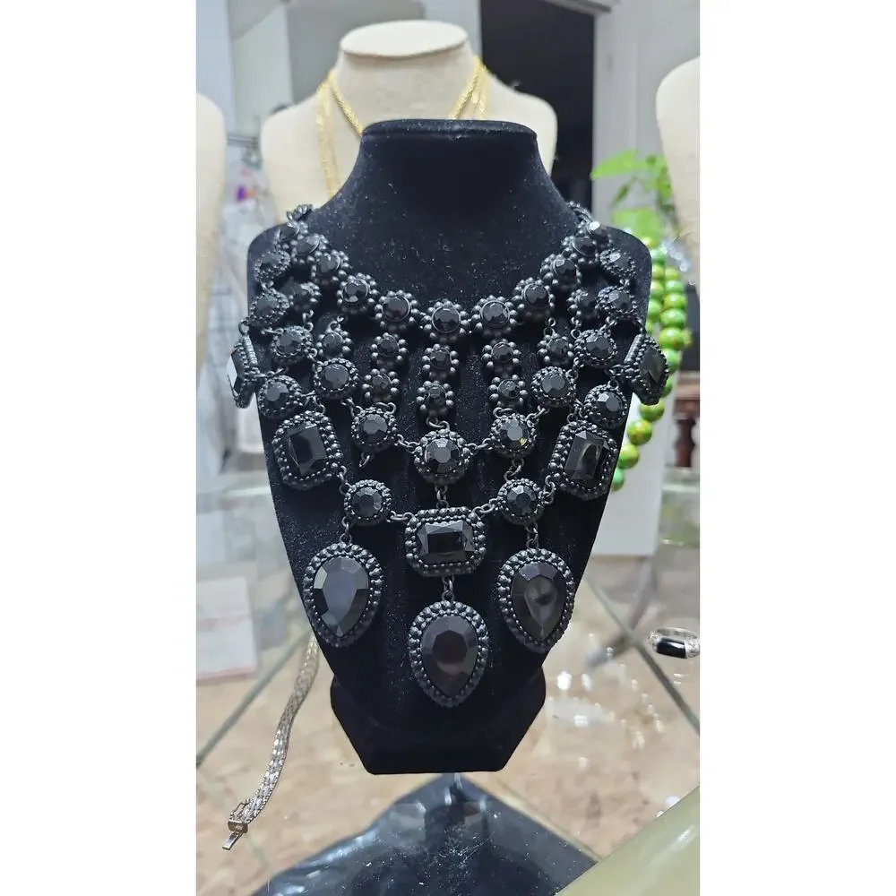 Zara Black Statement #ZaraJewelry #GothJewelry #StatementPiece  #Y2KGlam
